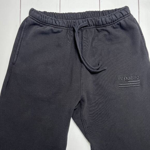 Republic Records Heavyweight Joggers Mens M Black Activewear Sweatpants USA - Picture 5 of 11